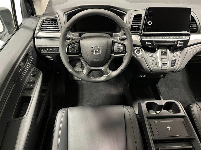new 2026 Honda Odyssey car, priced at $44,655