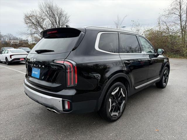 used 2023 Kia Telluride car, priced at $32,000