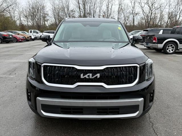 used 2023 Kia Telluride car, priced at $32,000