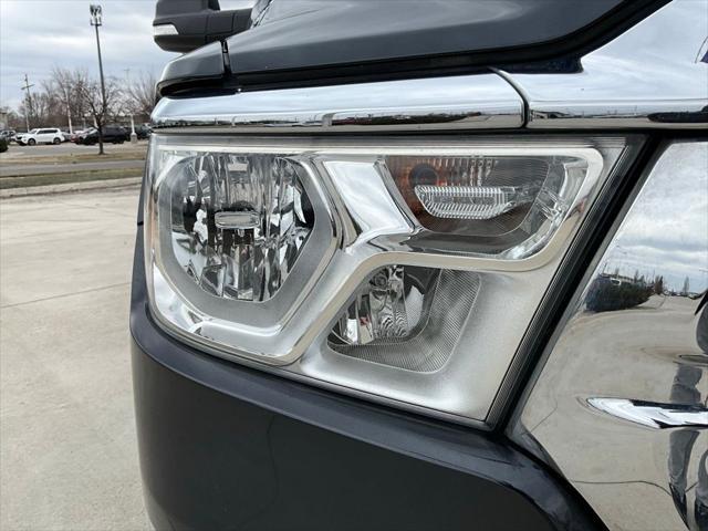 used 2021 Ram 1500 car, priced at $28,000