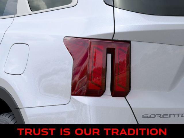 new 2025 Kia Sorento car, priced at $33,336