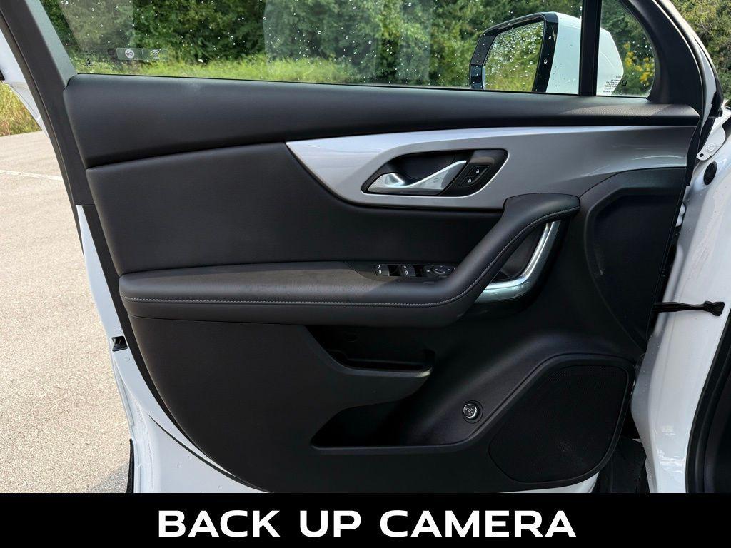 used 2022 Chevrolet Blazer car, priced at $22,137
