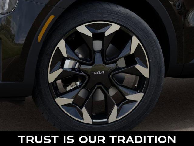 new 2025 Kia Sorento car, priced at $34,885