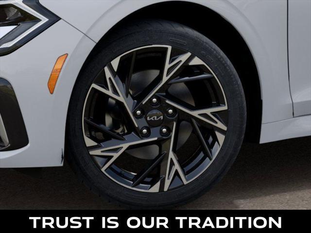 new 2025 Kia K5 car, priced at $31,688