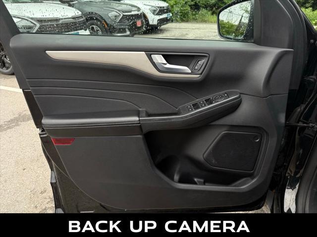 used 2022 Ford Escape car, priced at $21,235