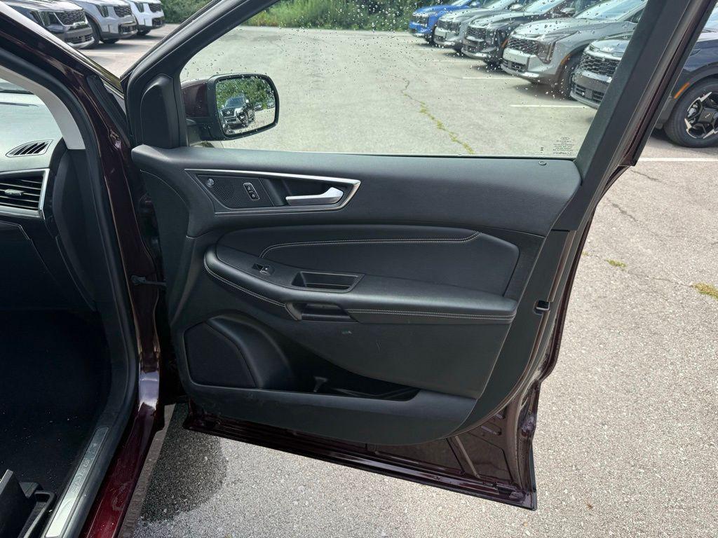 used 2022 Ford Edge car, priced at $22,061