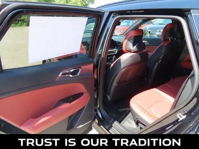 new 2024 Kia Sportage car, priced at $34,090
