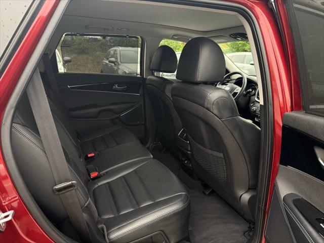 used 2019 Kia Sorento car, priced at $20,136