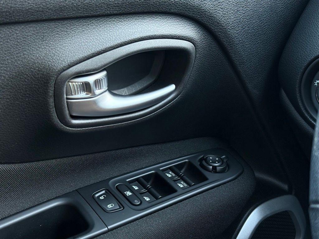 used 2019 Jeep Renegade car, priced at $17,113