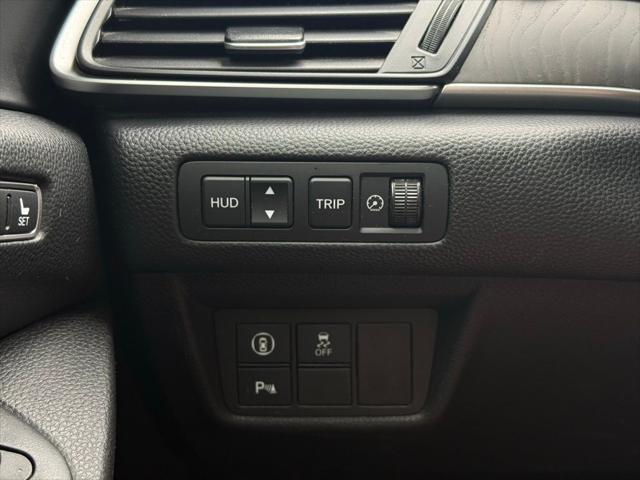 used 2021 Honda Accord Hybrid car, priced at $25,185