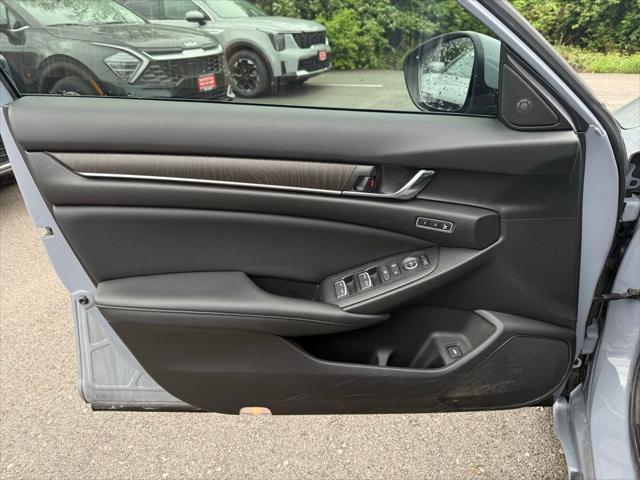 used 2021 Honda Accord Hybrid car, priced at $25,185