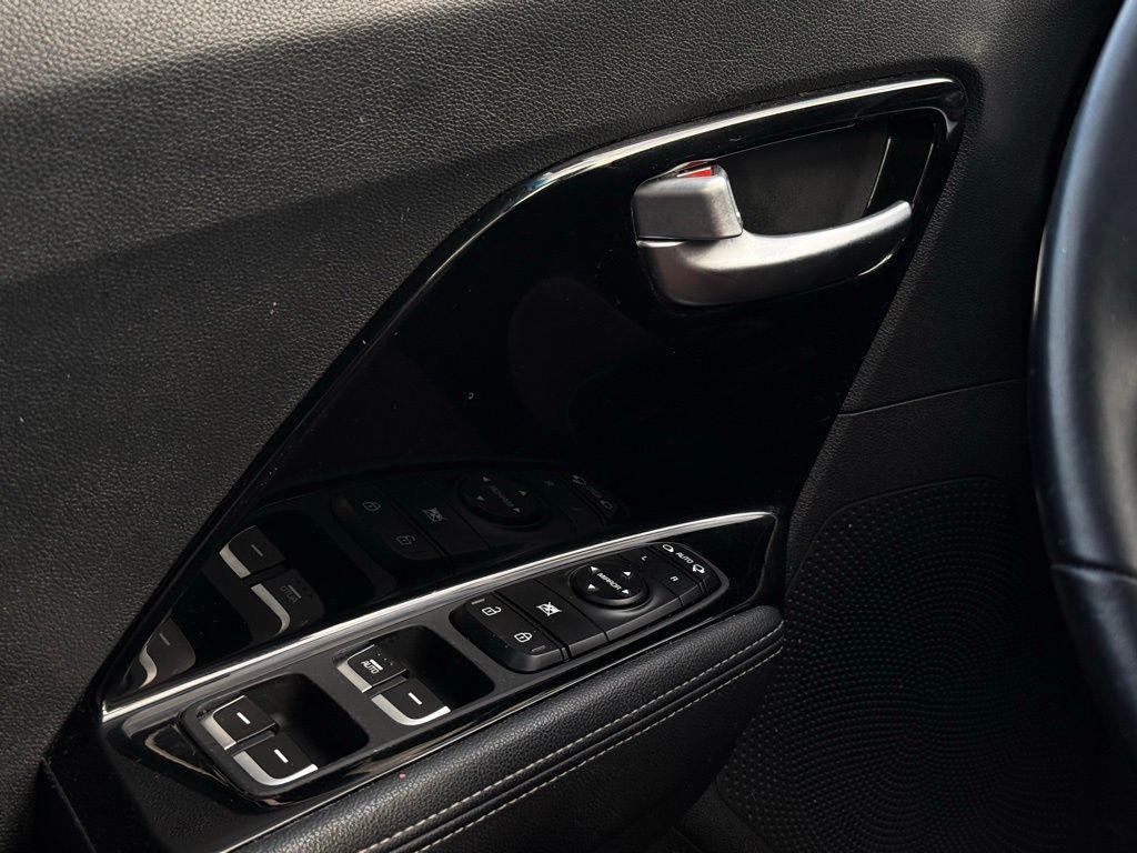 used 2022 Kia Niro car, priced at $20,000