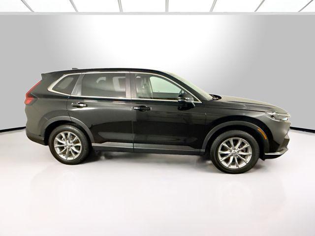 used 2025 Honda CR-V car, priced at $32,500