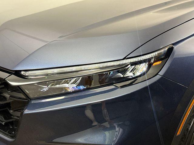 new 2026 Honda CR-V Hybrid car, priced at $39,583