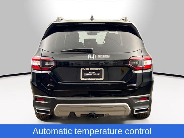 new 2025 Honda Pilot car, priced at $47,481