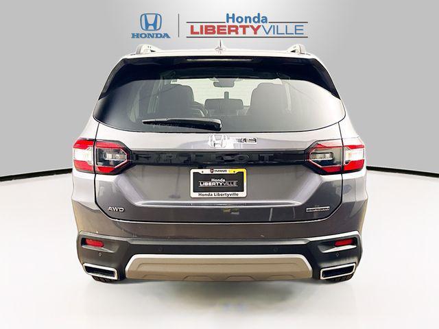 new 2025 Honda Pilot car, priced at $47,276