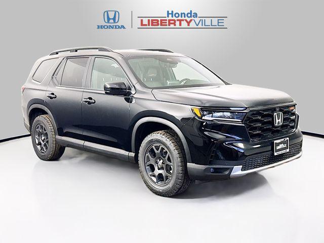 new 2025 Honda Pilot car, priced at $47,787