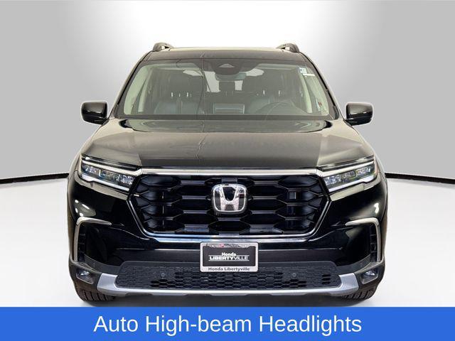 new 2025 Honda Pilot car, priced at $47,276