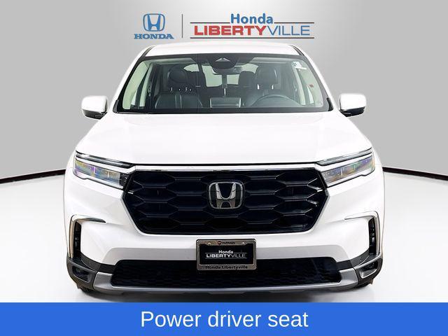 new 2025 Honda Pilot car, priced at $47,505