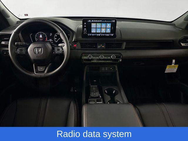 new 2025 Honda Pilot car, priced at $47,599
