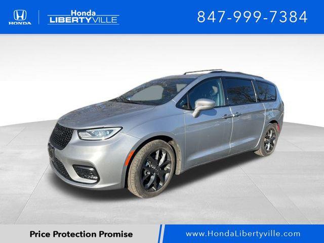 used 2021 Chrysler Pacifica car