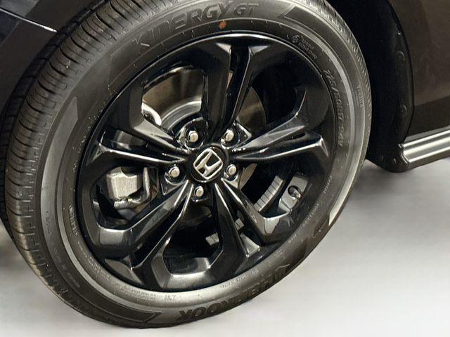 new 2025 Honda Accord car, priced at $30,319