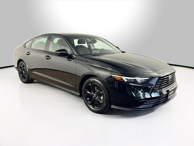 new 2025 Honda Accord car, priced at $30,319