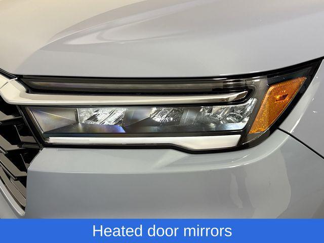 new 2025 Honda Pilot car, priced at $47,703