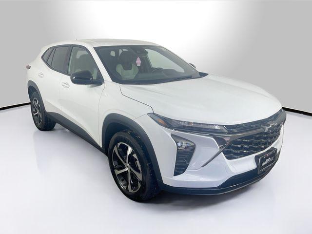 used 2025 Chevrolet Trax car, priced at $23,000