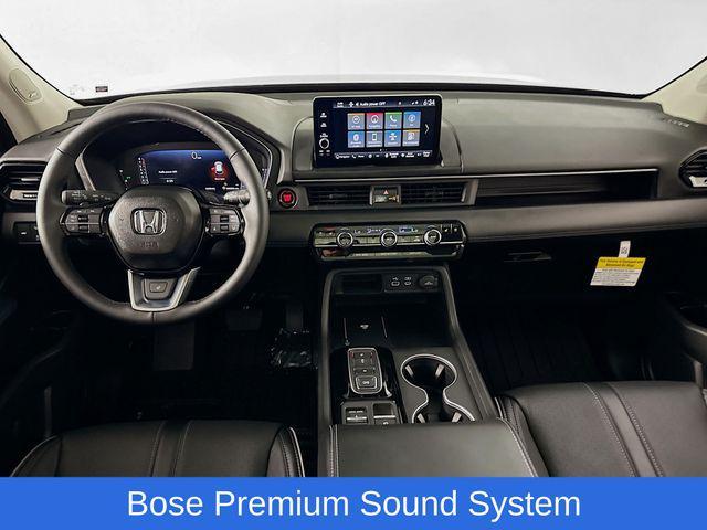 new 2025 Honda Pilot car, priced at $49,849