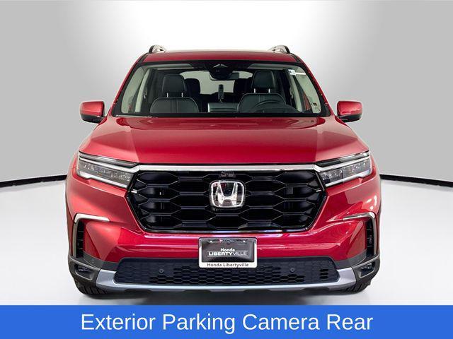 new 2025 Honda Pilot car, priced at $50,649