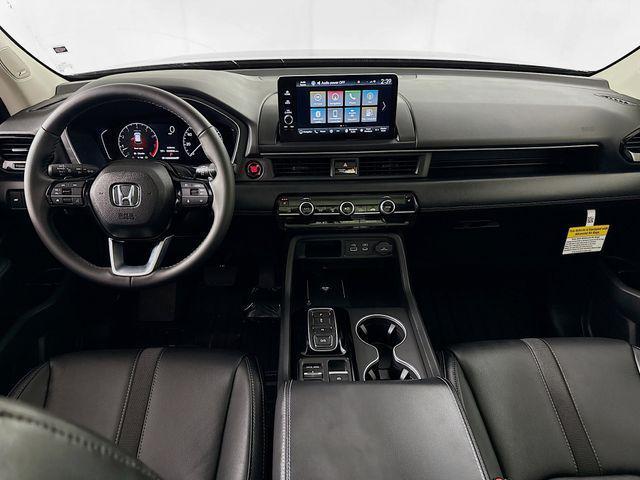 new 2025 Honda Pilot car, priced at $47,276