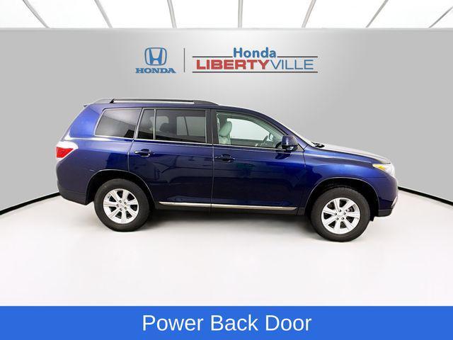 used 2013 Toyota Highlander car, priced at $17,443