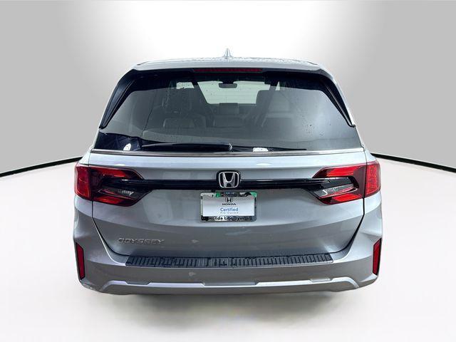 used 2025 Honda Odyssey car, priced at $37,910