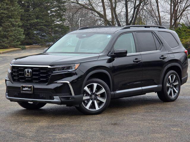 new 2025 Honda Pilot car, priced at $47,837