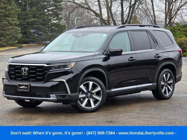 new 2025 Honda Pilot car, priced at $47,837