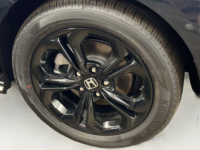 new 2025 Honda Accord car, priced at $30,319