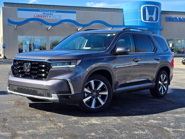 new 2025 Honda Pilot car, priced at $46,926