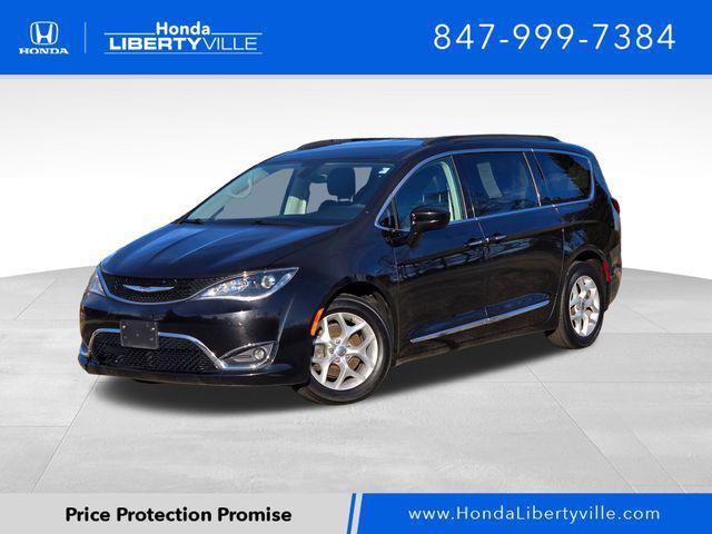 used 2017 Chrysler Pacifica car, priced at $15,750