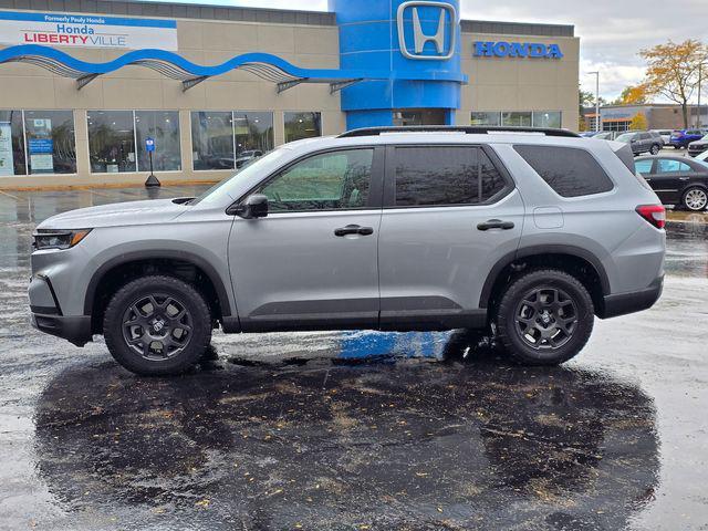 new 2025 Honda Pilot car, priced at $50,795