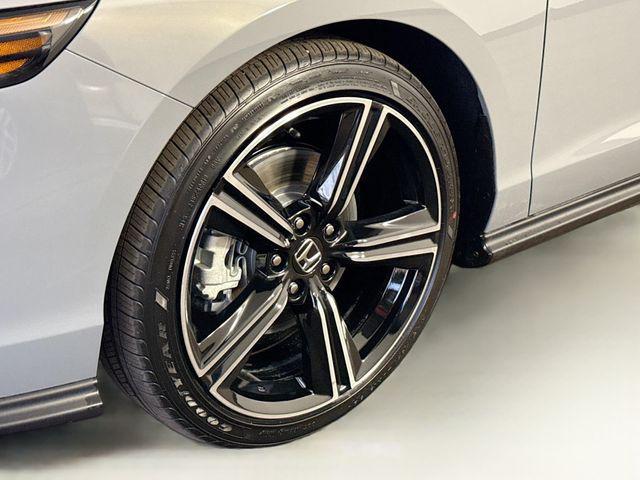 new 2025 Honda Accord Hybrid car, priced at $33,700