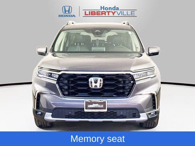 new 2025 Honda Pilot car, priced at $51,050