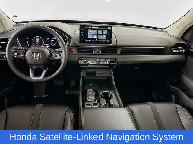 new 2025 Honda Pilot car, priced at $46,231