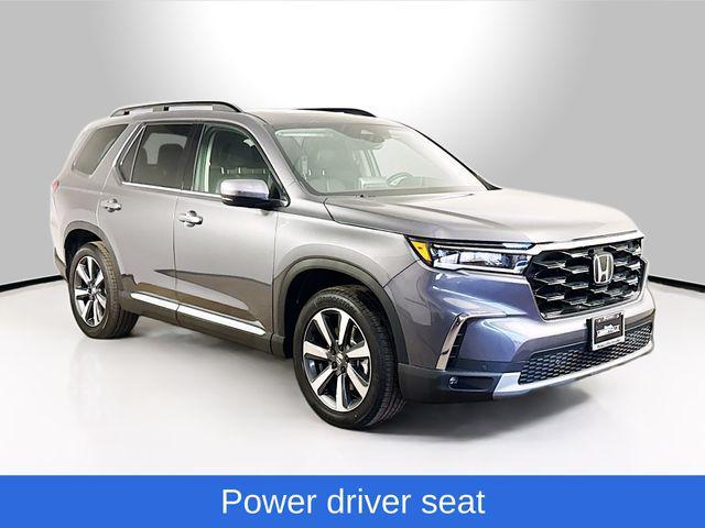 new 2025 Honda Pilot car, priced at $46,231