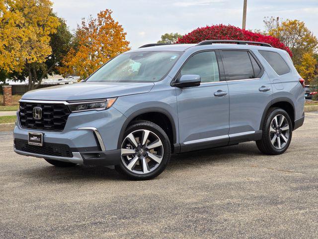 new 2025 Honda Pilot car, priced at $52,440