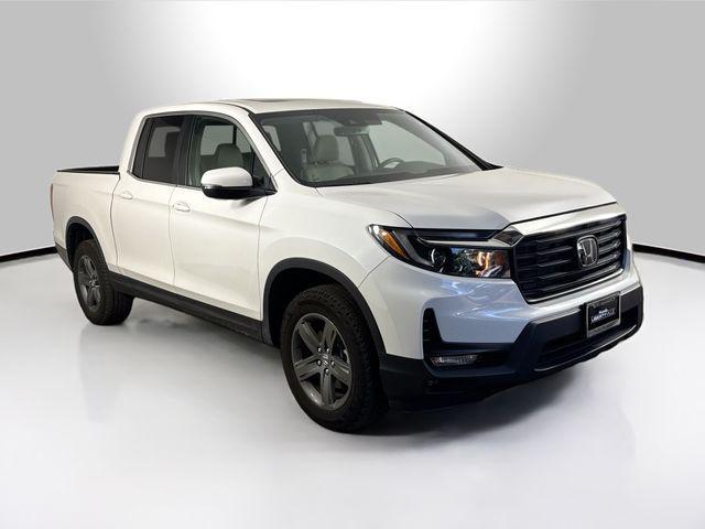 used 2023 Honda Ridgeline car, priced at $35,000