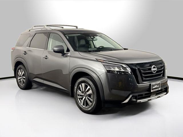 used 2022 Nissan Pathfinder car, priced at $27,114