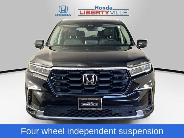 new 2025 Honda Pilot car, priced at $44,913