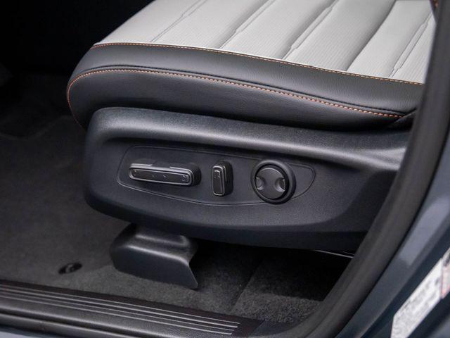 new 2026 Honda CR-V Hybrid car, priced at $40,658