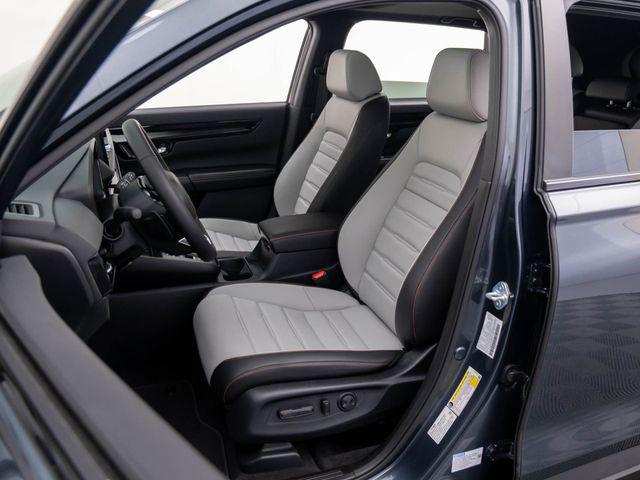 new 2026 Honda CR-V Hybrid car, priced at $40,658